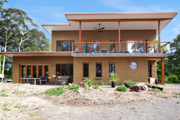 Review: Mud brick home, max 6 star basix